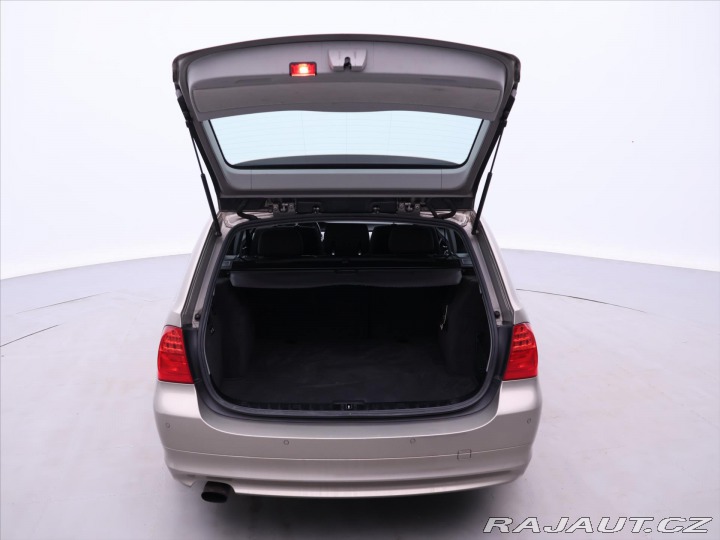 BMW 3 2,0 318i 105kW Aut. 2010