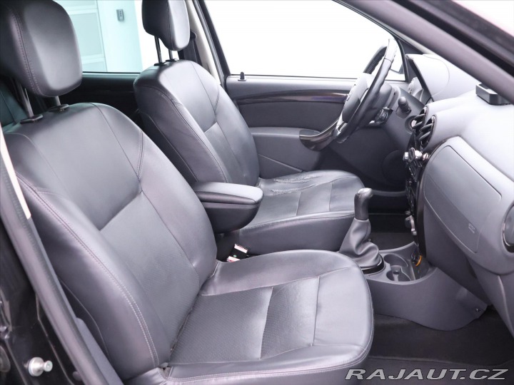 Dacia Duster 1,6 i 77kW Klima Kůže Taž 2011