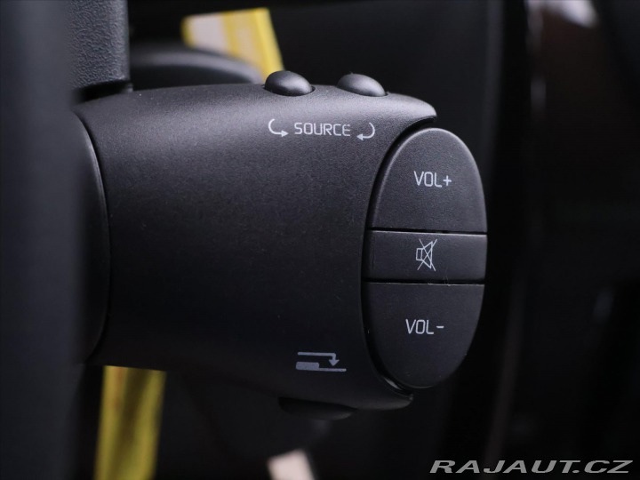 Dacia Duster 1,6 i 77kW Klima Kůže Taž 2011