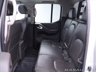 Nissan Navara 3,0 dCi 170kW Aut. 4x4 Ků 2011