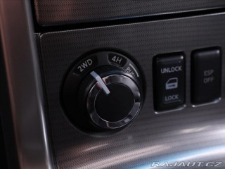 Nissan Navara 3,0 dCi 170kW Aut. 4x4 Ků 2011