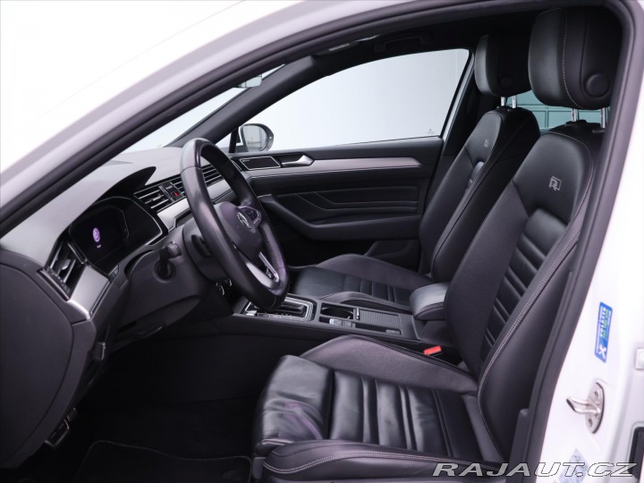 Volkswagen Passat 2,0 TSI 200kW R-Line CZ 4 2019