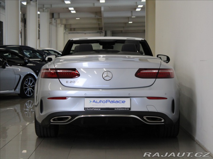 Mercedes-Benz E 2,0 E200 AMG Cabrio 9070k 2023