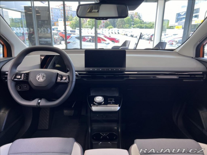 MG MG4 . EXCLUSIVE 77kWh + ZIMNÍ 2024
