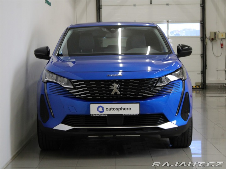Peugeot 3008 1,2 PT 96kW Allure 32tkm. 2022