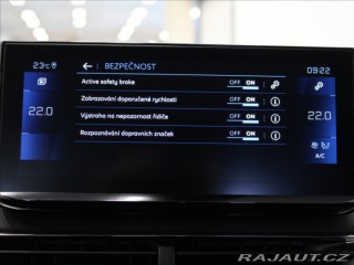 Peugeot 3008 1,2 PT 96kW Allure 32tkm. 2022