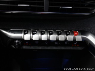Peugeot 3008 1,2 PT 96kW Allure 32tkm. 2022