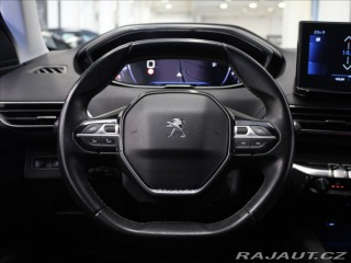 Peugeot 3008 1,2 PT 96kW Allure 32tkm. 2022