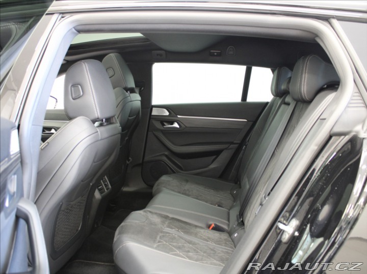 Peugeot 508 1,6 PHEV 165kW GT PANO.24 2022