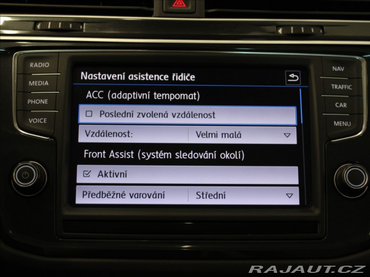 Volkswagen Tiguan 2,0 TDi 4x4 DSG Pano.LED. 2017