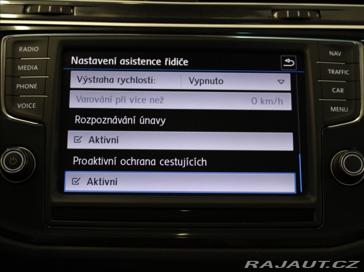 Volkswagen Tiguan 2,0 TDi 4x4 DSG Pano.LED. 2017