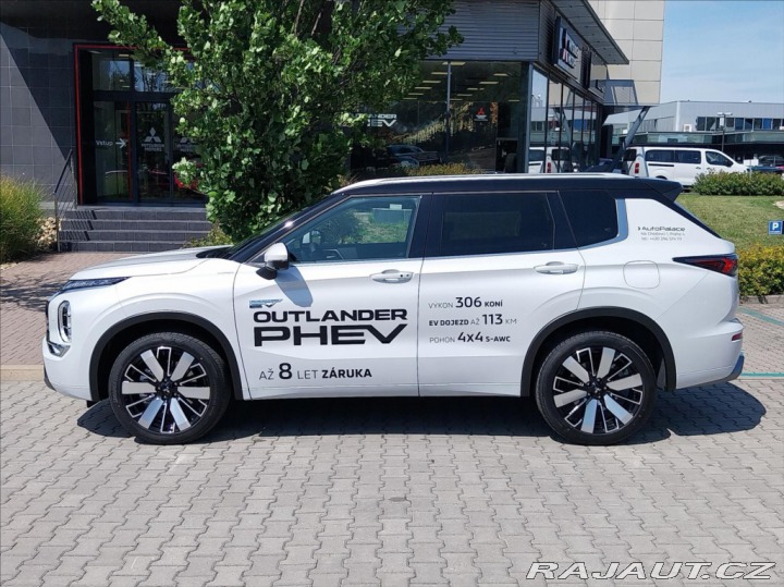 Mitsubishi Outlander 2.4 PHEV MY25  INSTYLE 2025