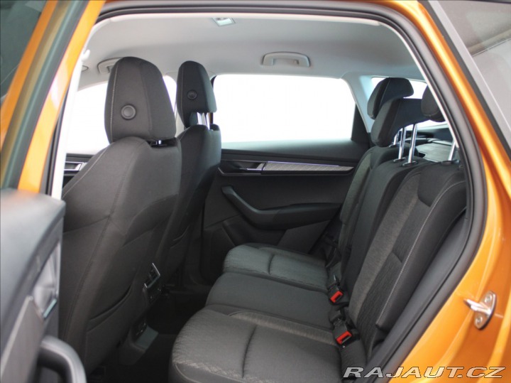 Škoda Karoq 2,0 TDi 4x4 DSG Selec. 5L 2024