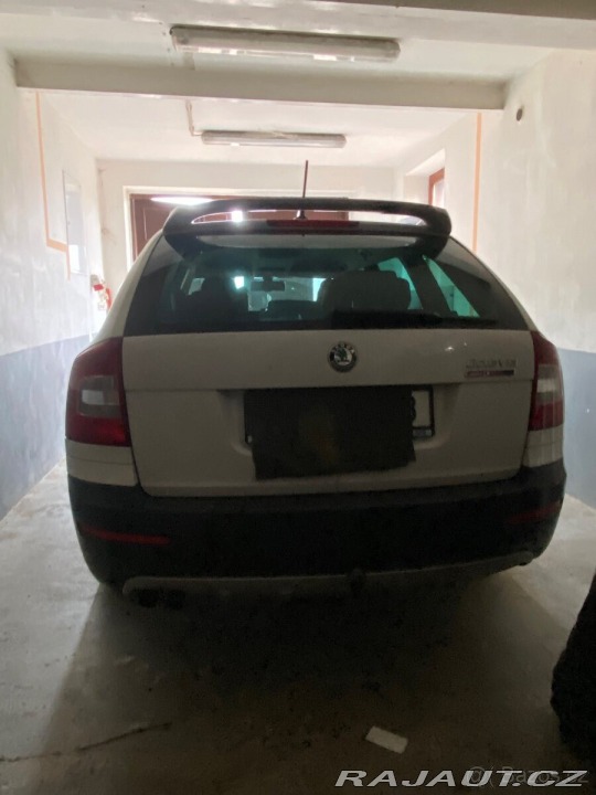 Škoda Octavia scout 2012