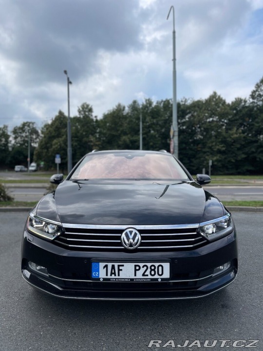 Volkswagen Passat 2,0   TDI 140 KW .DSG Avt 2015