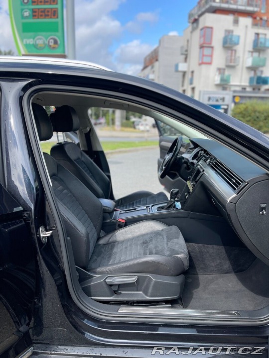 Volkswagen Passat 2,0   TDI 140 KW .DSG Avt 2015