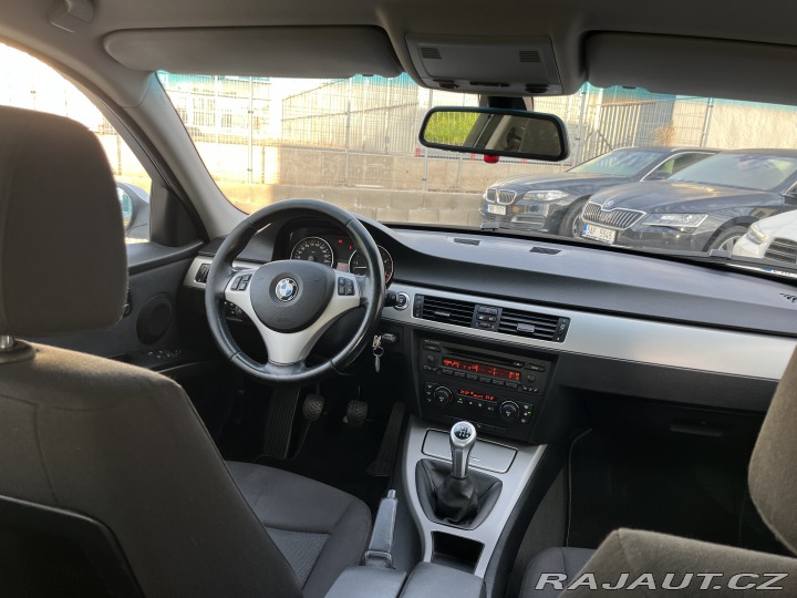 BMW 3 E91 330XD 2005