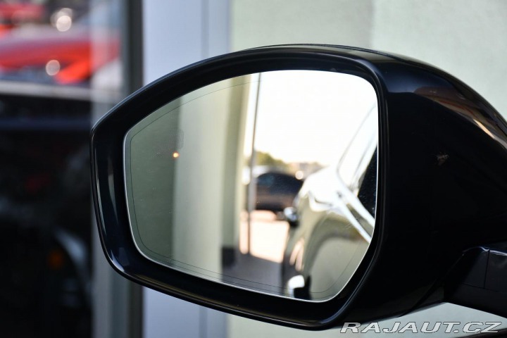 Jaguar F-Pace D200 AWD R-DYNAMIC ZÁRUKA 2023