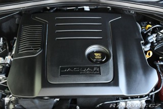 Jaguar F-Pace D200 AWD R-DYNAMIC ZÁRUKA 2023