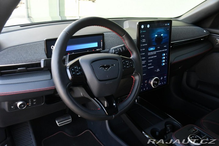 Ford Mustang Mach-E Extended Range 2021