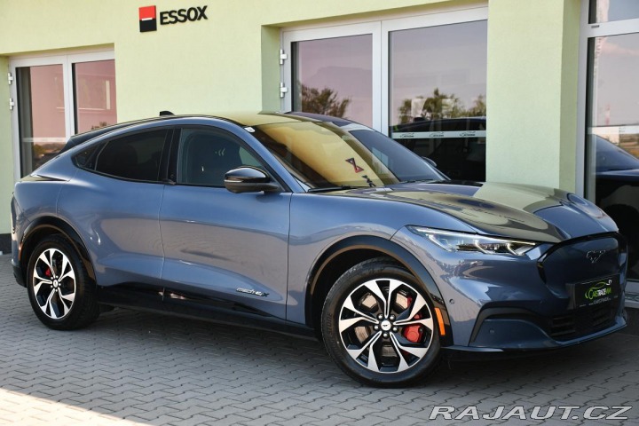 Ford Mustang Mach-E Extended Range 2021