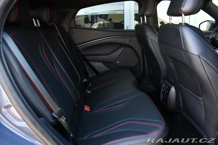 Ford Mustang Mach-E Extended Range 2021