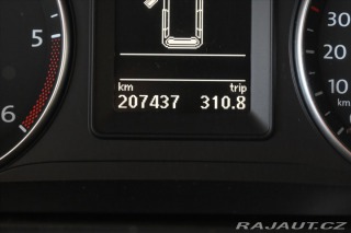 Volkswagen Touran 1,6 TDi 77kW DSG MATCH Zá 2012