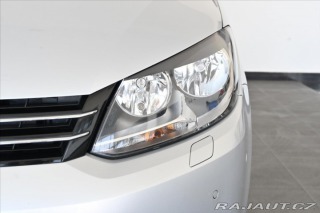 Volkswagen Touran 1,6 TDi 77kW DSG MATCH Zá 2012