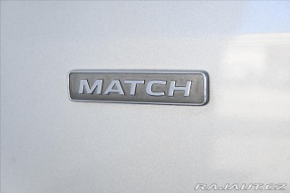 Volkswagen Touran 1,6 TDi 77kW DSG MATCH Zá 2012