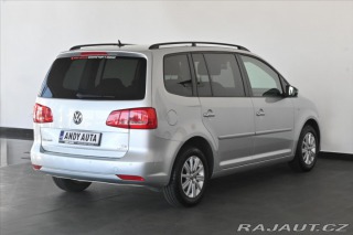 Volkswagen Touran 1,6 TDi 77kW DSG MATCH Zá 2012