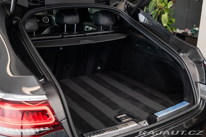 Mercedes-Benz GLC  1800