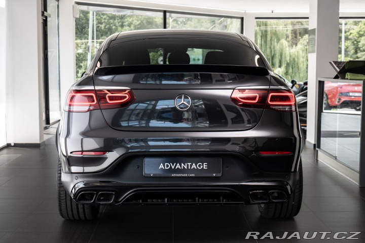 Mercedes-Benz GLC  1800