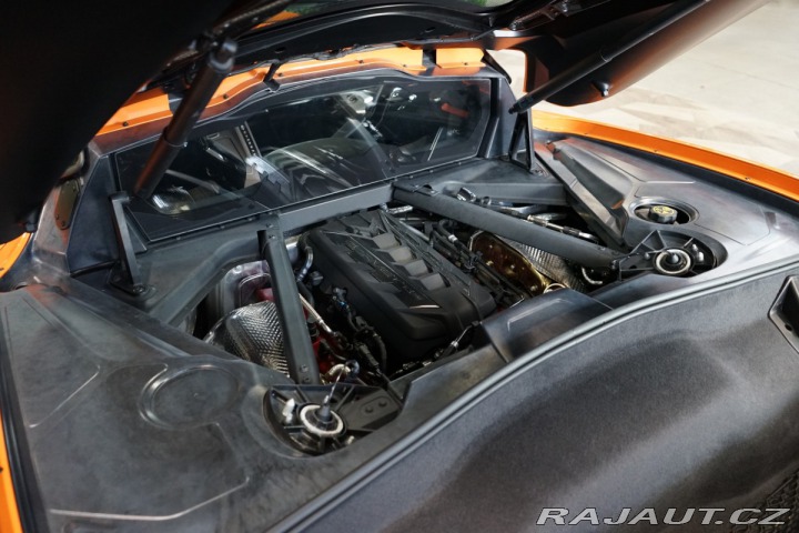 Chevrolet Corvette C8*STINGRAY*2LT*BOSE*ZÁRU 2023