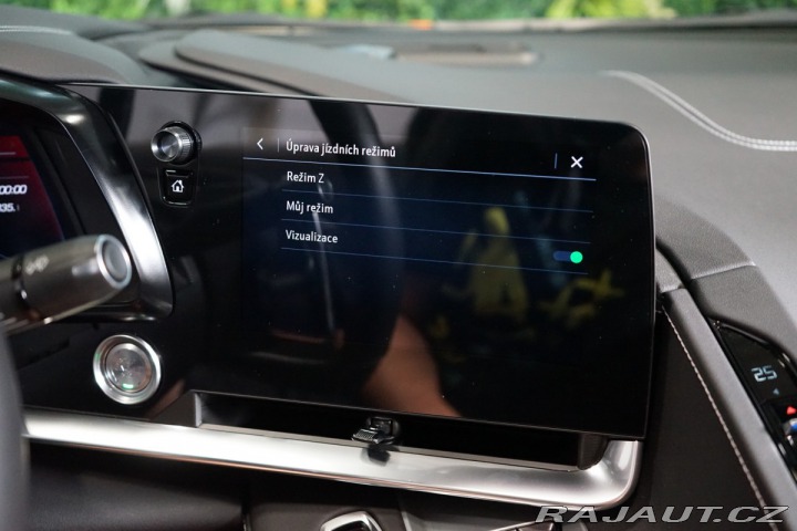 Chevrolet Corvette C8*STINGRAY*2LT*BOSE*ZÁRU 2023