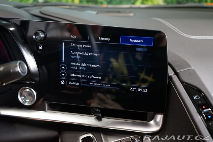 Chevrolet Corvette C8*STINGRAY*2LT*BOSE*ZÁRU 2023