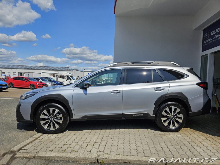 Subaru Outback 2,5 CVT Touring MY25.5 - 2025