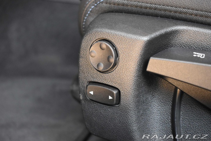 BMW 3 320d xD REZERVACE 2023