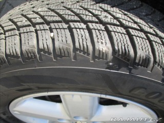 Nissan X-Trail 2,0 i 103kw 4x4 po 1 maji 2007