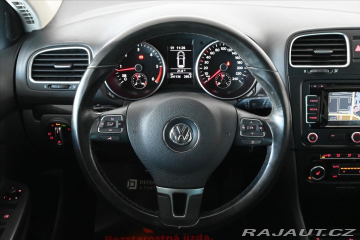 Volkswagen Golf 1,6 TDi 77kW NAVI PRAVIDE 2013