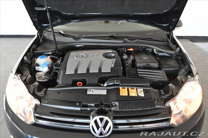 Volkswagen Golf 1,6 TDi 77kW NAVI PRAVIDE 2013