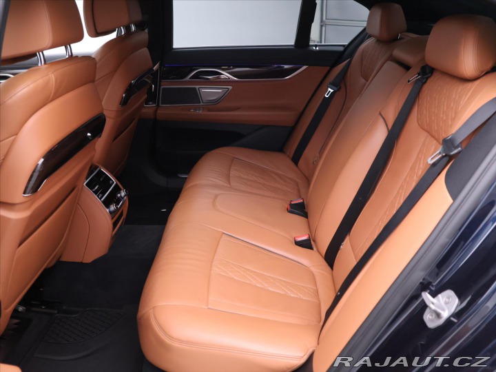 BMW 7 3,0 740d 235kW xDrive CZ 2016