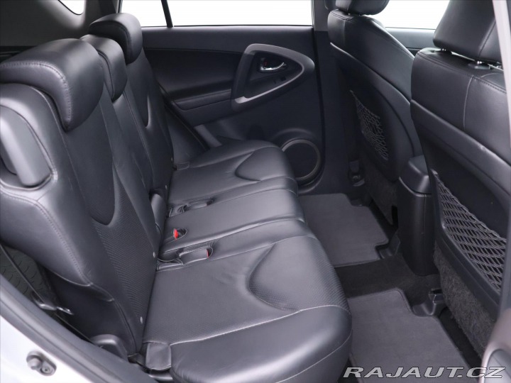 Toyota RAV4 2.2 D-CAT 130kW AWD Kůže 2007