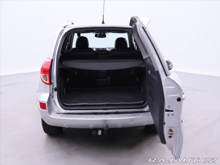 Toyota RAV4 2.2 D-CAT 130kW AWD Kůže 2007