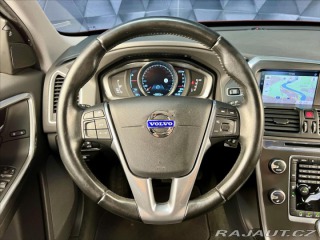Volvo XC60 D4 120 KW AWD MOMENTUM, B 2014