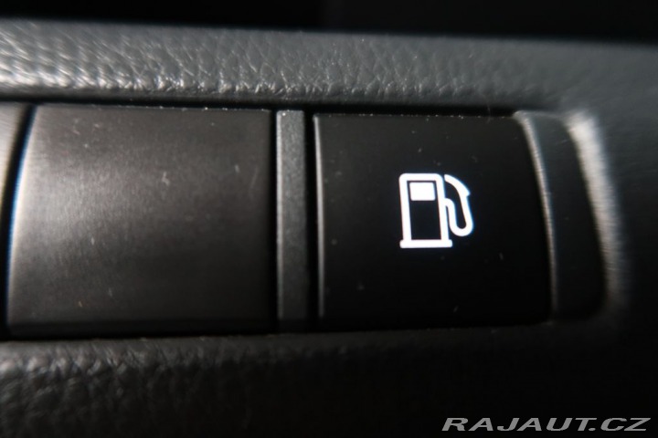 Toyota C-HR 2.0Hybrid,CZ,1Maj,Style,4 2024