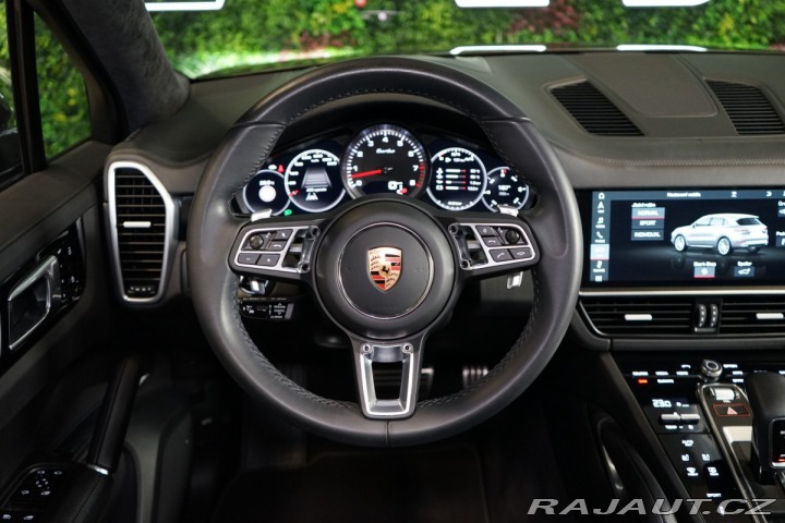 Porsche Cayenne TURBO*PCCB*PDCC*TAŽNÉ*ZÁR 2019