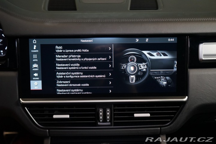 Porsche Cayenne TURBO*PCCB*PDCC*TAŽNÉ*ZÁR 2019