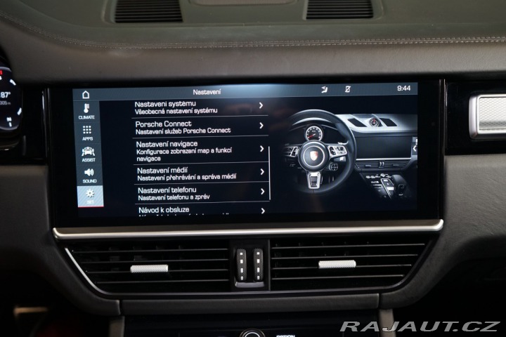 Porsche Cayenne TURBO*PCCB*PDCC*TAŽNÉ*ZÁR 2019