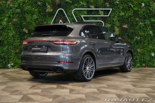 Porsche Cayenne TURBO*PCCB*PDCC*TAŽNÉ*ZÁR 2019