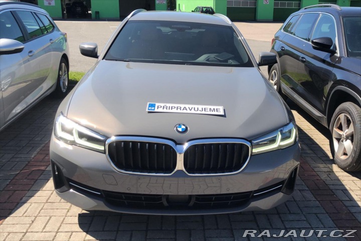 BMW 5 3,0 530d 210kW AT xDrive 2022